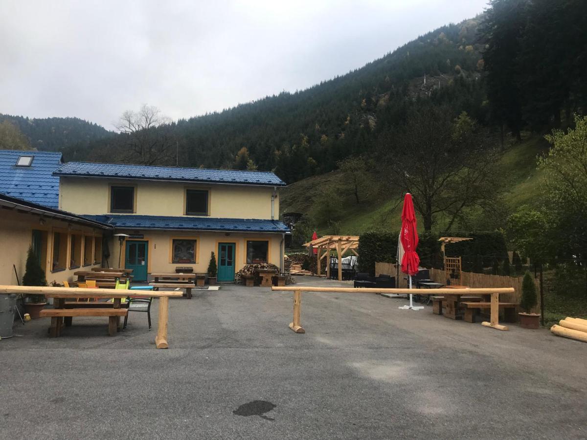 Hotel Penzion Kupfer Staré Hory Zewnętrze zdjęcie
